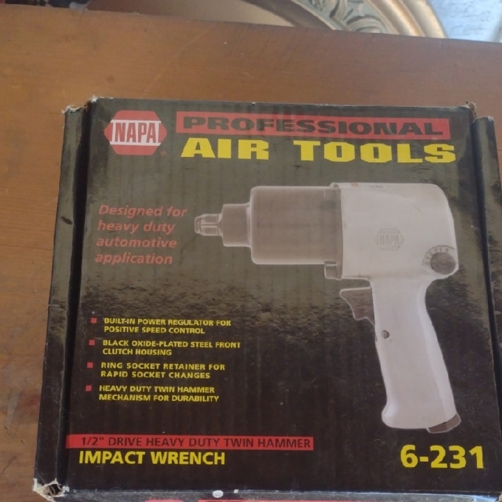Napa Professional Air Tools Impact Wrench Nwt